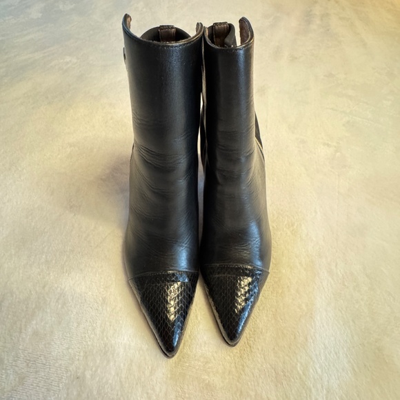 Size 9 Donald J Pliner Volt Snakeskin Embossed Cap Toe Bootie - Picture 12 of 12